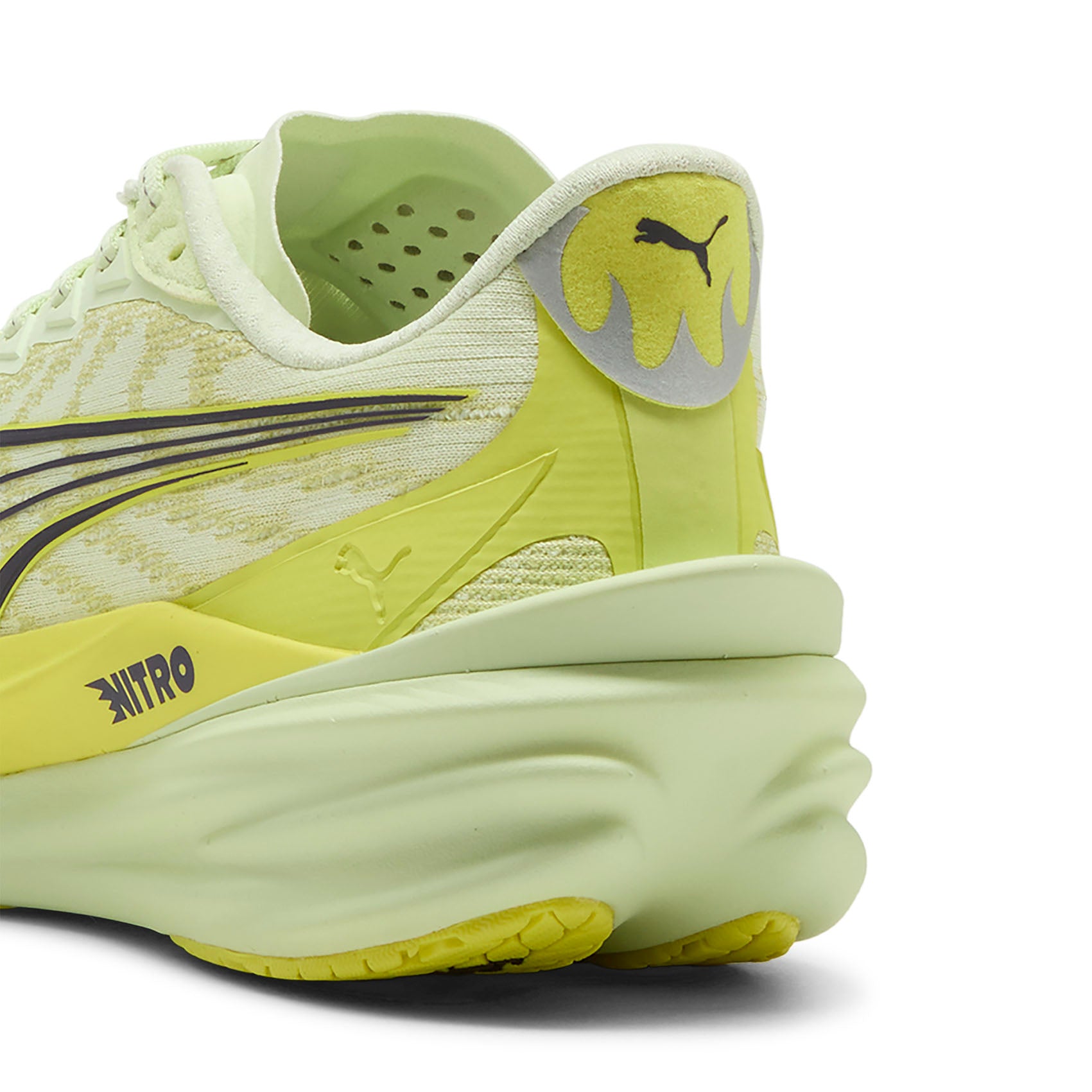 Womens PUMA Deviate Nitro 4 | Versatile Carbon-Plated Trainer