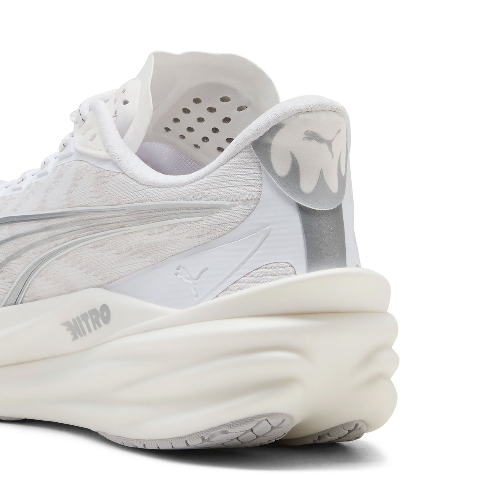 Womens PUMA Deviate Nitro 4