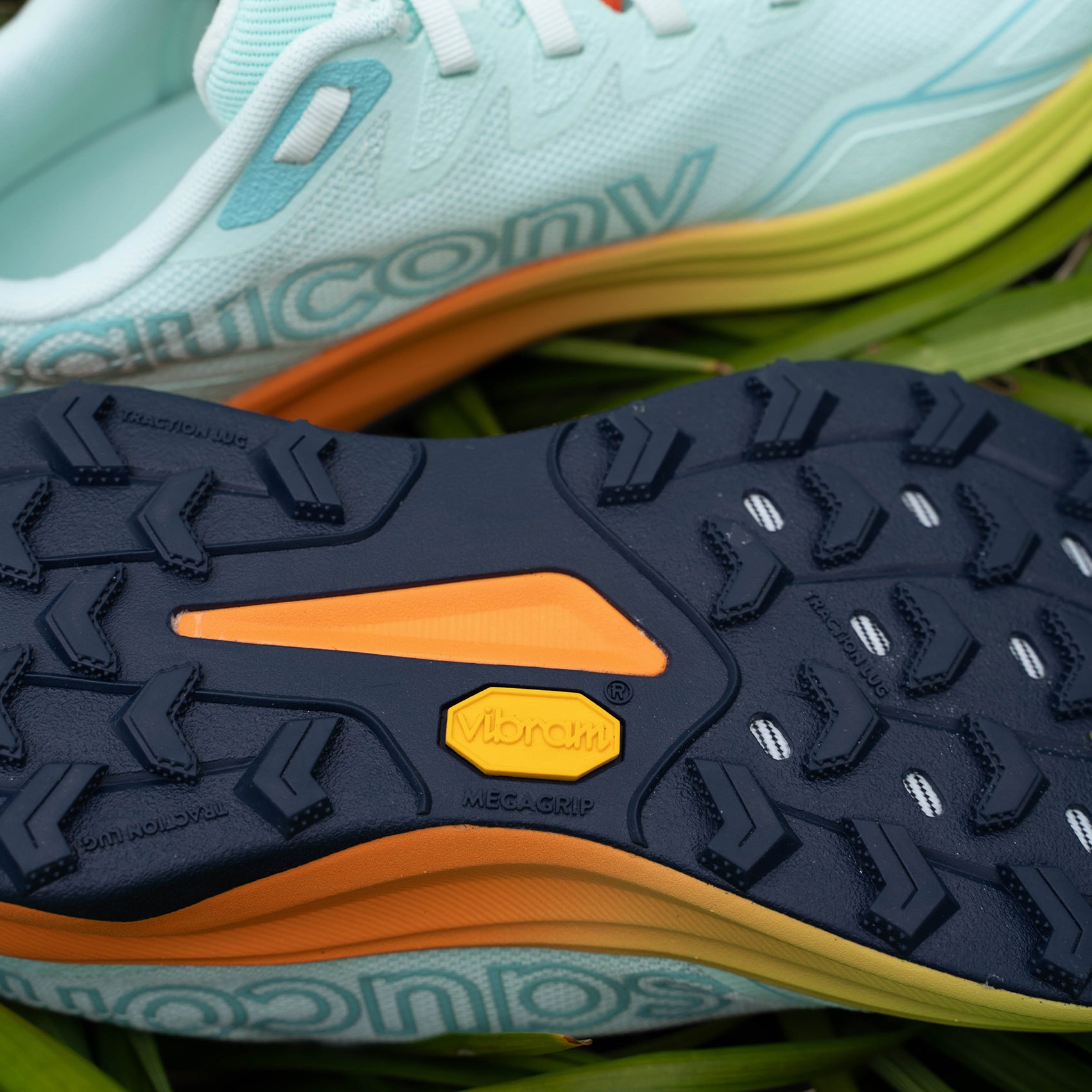 Womens Saucony Peregrine 16