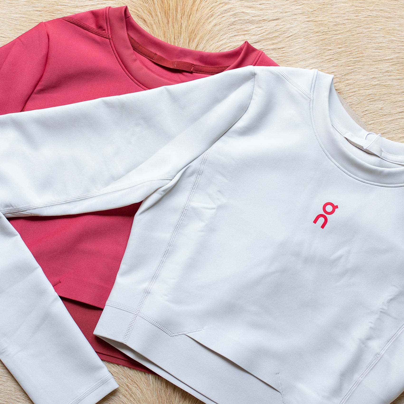 Womens On Running Train Long Sleeve Crop