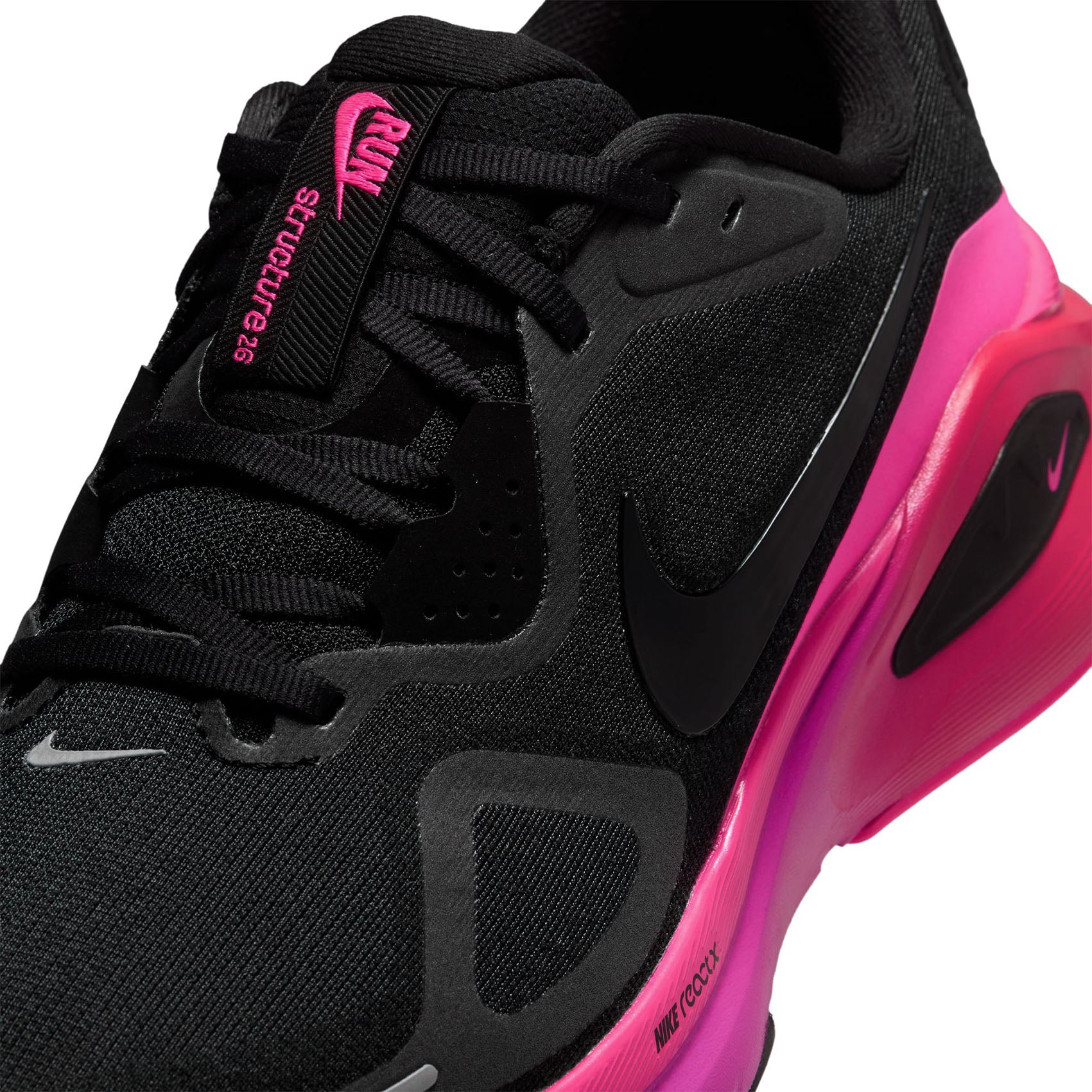 Womens Nike Structure 26