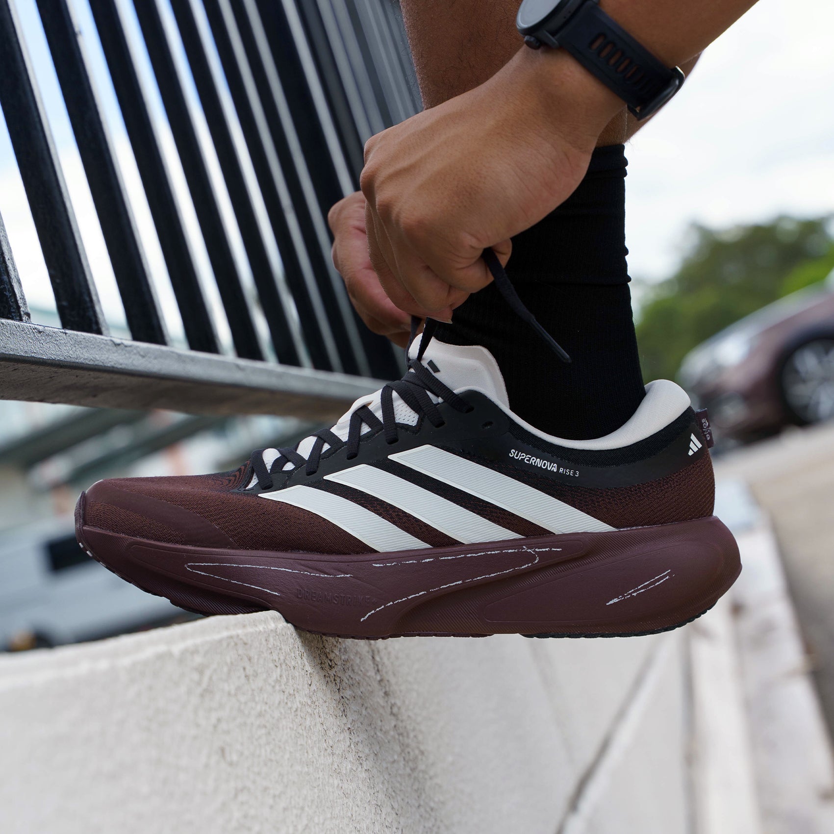 スーパーノヴァライズ 3 Song for the Mute Mens adidas Supernova Rise 3 | Balance & Cushioned Shoe for