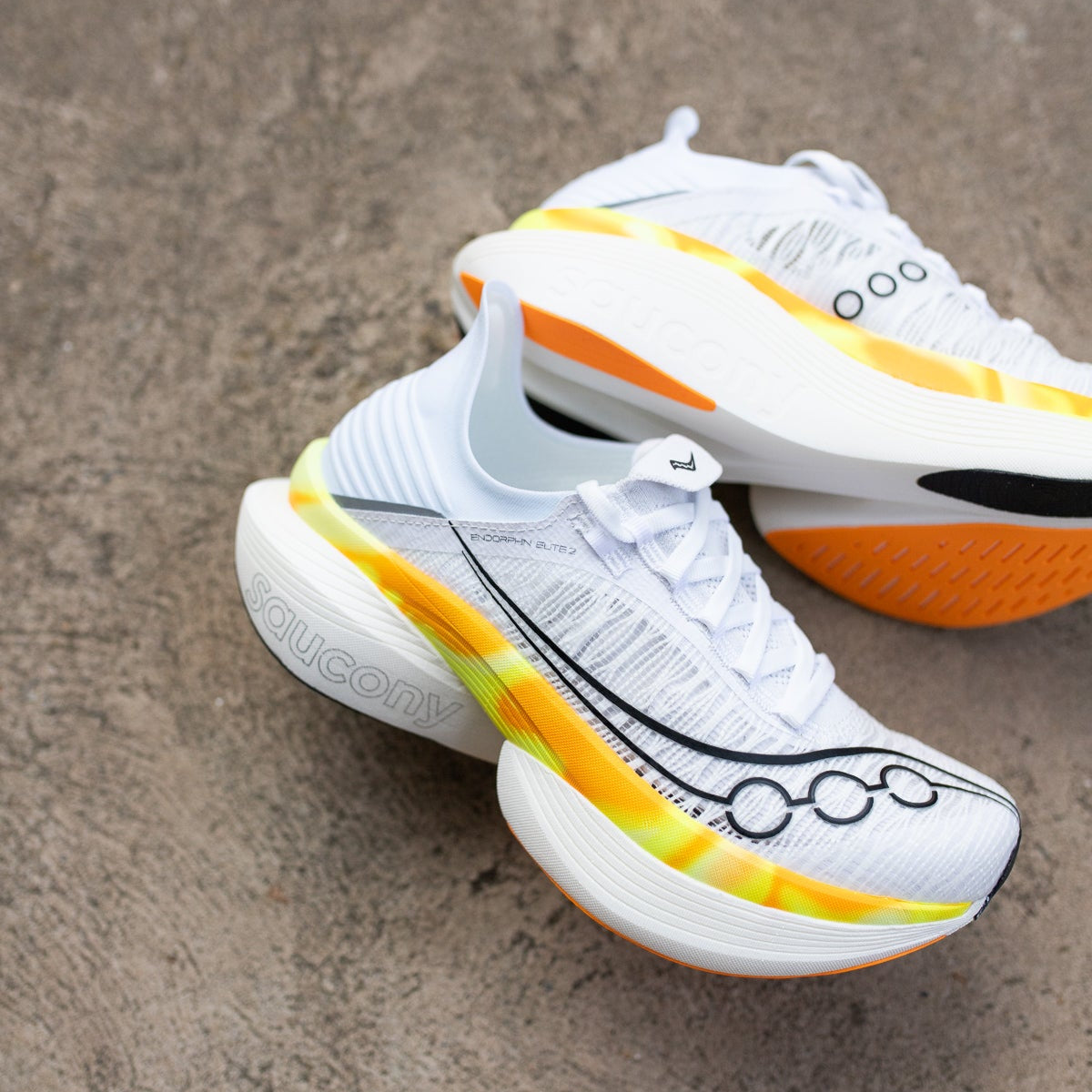 Unisex Saucony Endorphin Elite 2