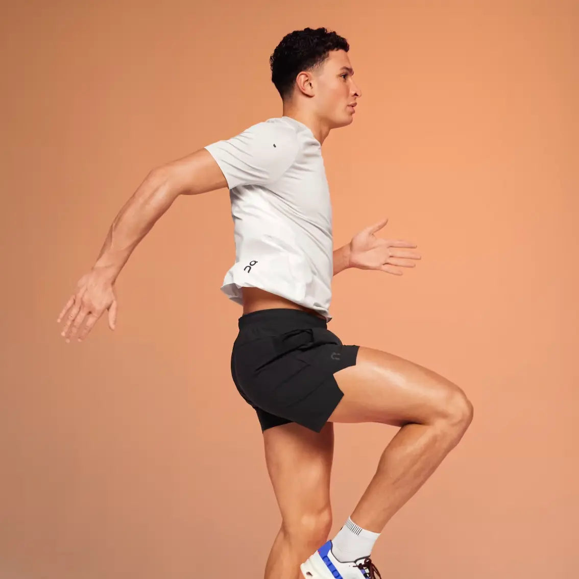 Mens ON Running Essential Short - Black