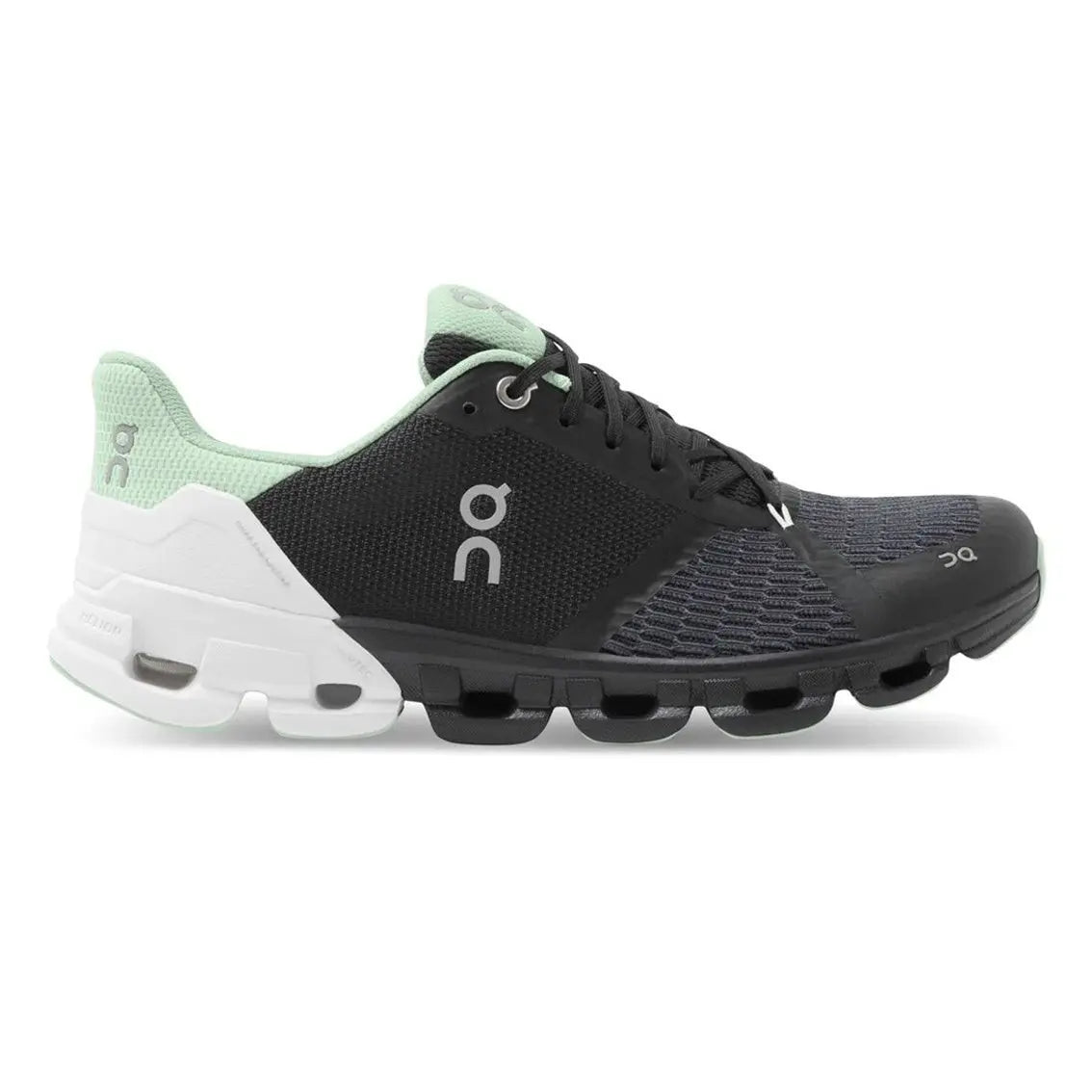 Womens On Running Cloudflyer (Wide) - Black / White